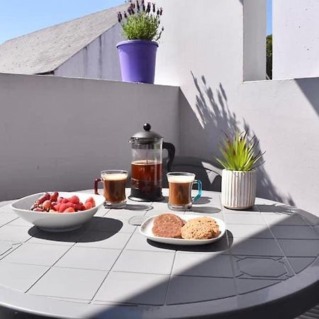 Causeway Coast Apartments Cora Marine Балликасл Экстерьер фото